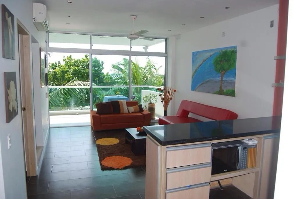 Гостевой дом Casa En La Playa Majuga Картахена