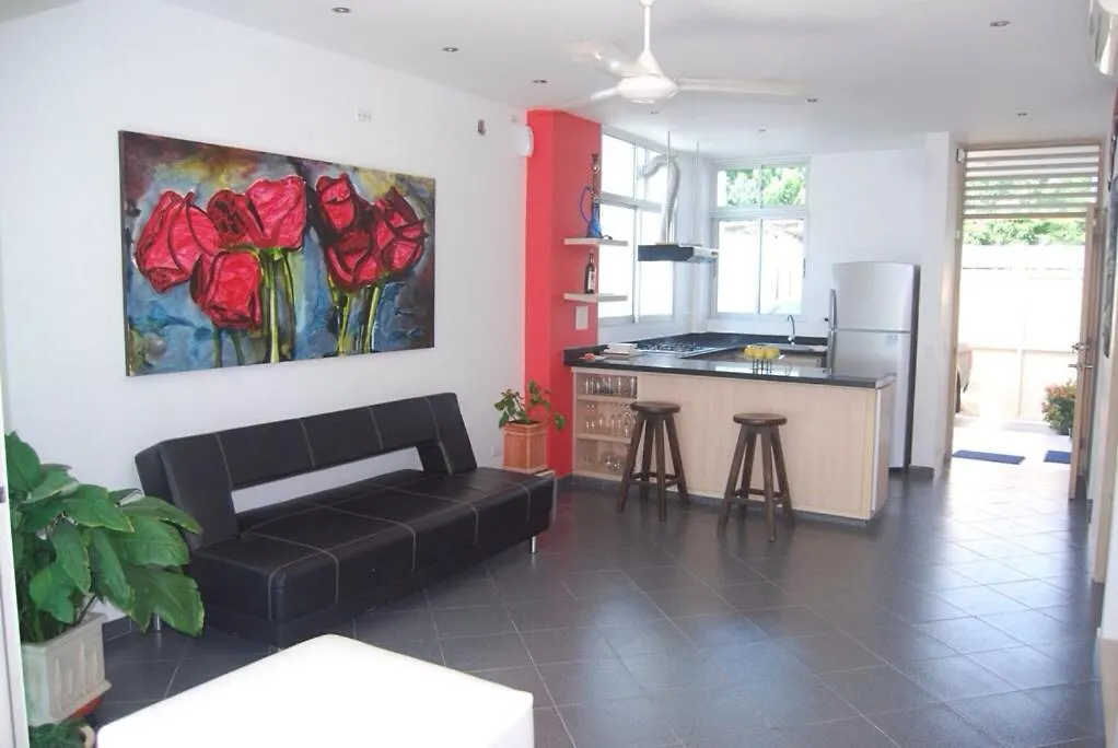 Гостевой дом Casa En La Playa Majuga Картахена 0*,